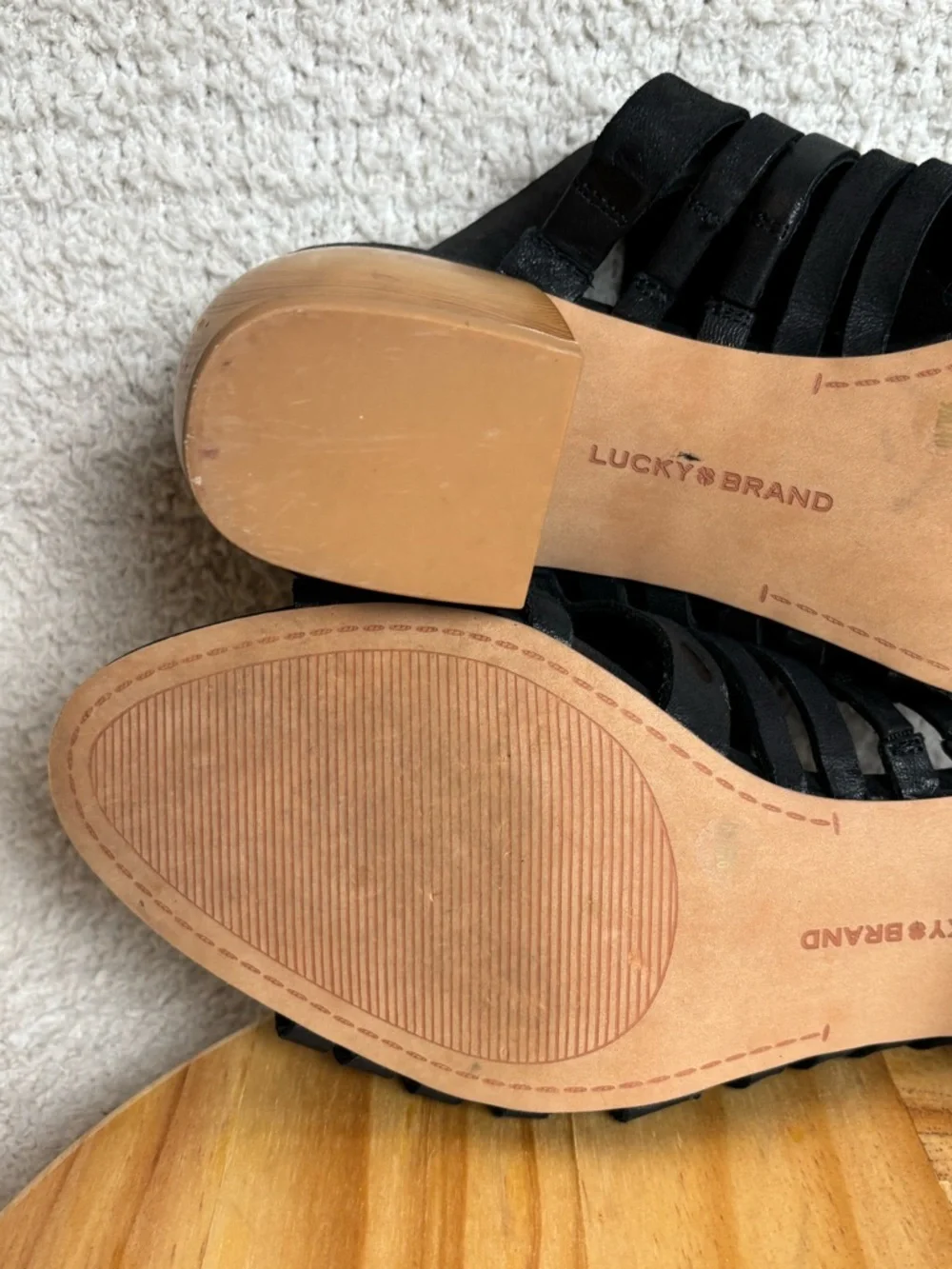 Lucky Brand Sandals Womens 9M Natissha High Block Heel Leather Hippie in Black